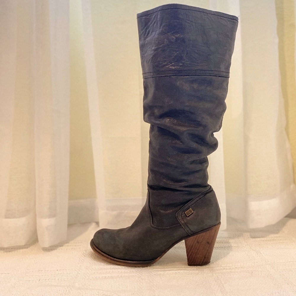 ❣️ Spanish Leather & Wood Heeled Boots | 39 (9) - Picture 3 of 10